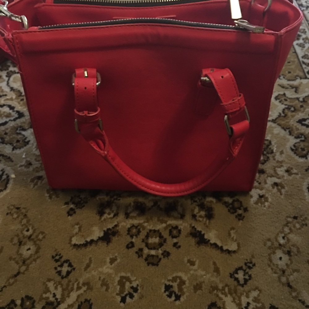 Bag bundle. - Picture 3 of 4